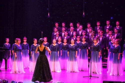 红色简单成人合唱视频,成人合唱的激情演绎